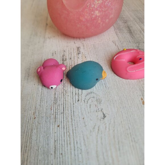 Squish fidget pink glitter ball toy donut bird teddy set figure - Picture 4 of 7